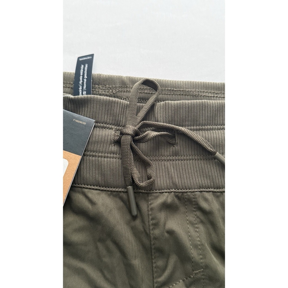 NWT The North Face Women's Aphrodite 2.0 Capri Pants Olive Green Size Large - Picture 4 of 9